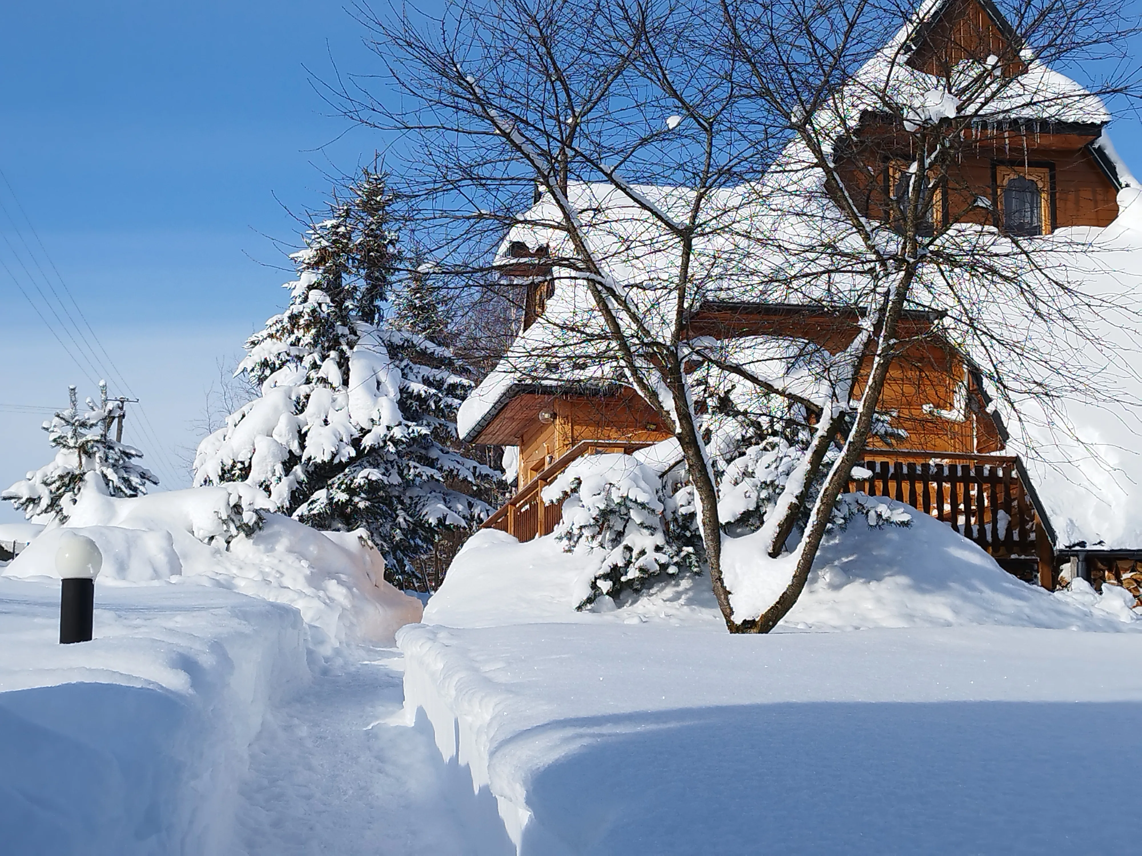 Widok zimowy – Dom Góralski Czerwienne